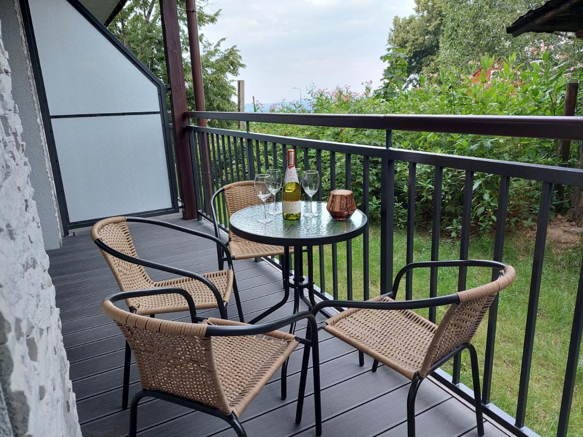Apartament Trojkaty I Kwadraty Karpatia Resort คาร์ปัตซ์ ภายนอก รูปภาพ